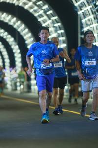 BIB: 43480, 42184, 42187
                            <button type="button" onclick="openModal(20814703)" class="btn btn-primary btn-sm float-right btn-popup" data-toggle="modal" data-target=".modal-high-quality">
                        <i class="fas fa-shopping-cart"></i> Add to Cart
                    </button>
                                            <button type="button" onclick="isThisMe(20814703, true)" class="btn btn-success btn-sm float-right btn-popup btn-isme hidden" data-toggle="tooltip" data-placement="bottom" title="นี่คือรูปของคุณใช่ไหม คลิกที่นี่เพื่อเอาเข้าอัลบั้ม">
                        <i class="fas fa-plus"></i> Add to album
                    </button>
                    <button type="button" onclick="isThisMe(20814703, false)" class="btn btn-warning btn-sm float-right btn-popup btn-isnotme hidden">
                        <i class="fas fa-ban"></i> Remove from album
                    </button>